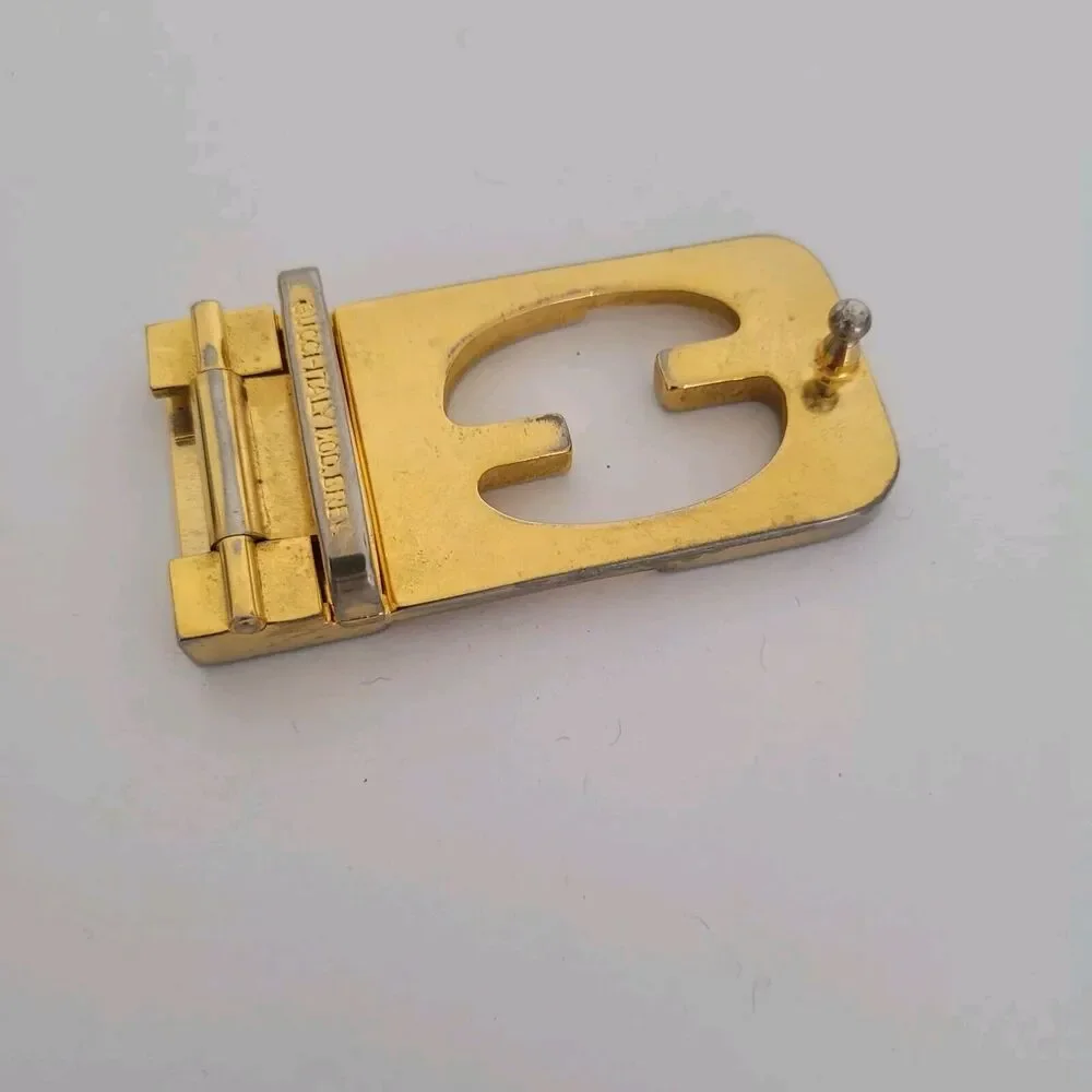 Gucci buckle belt